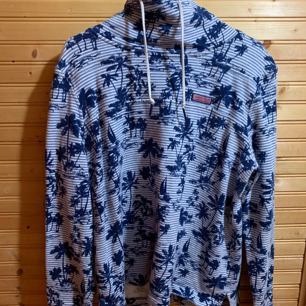 Vineyard vines pullover shep shirt!